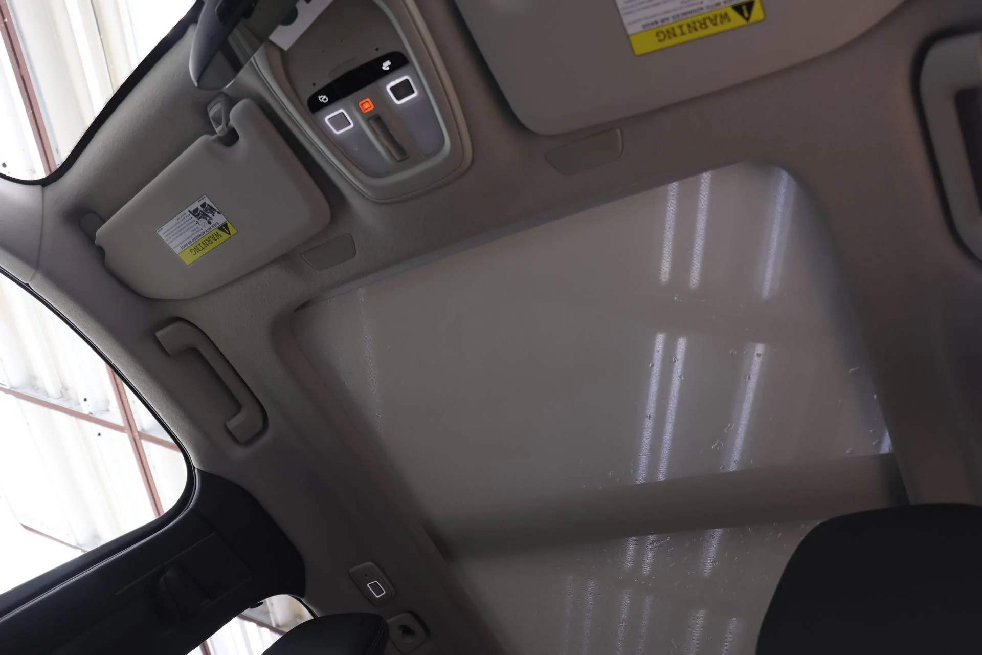 2026 Volvo XC40 Plus - Photo 21