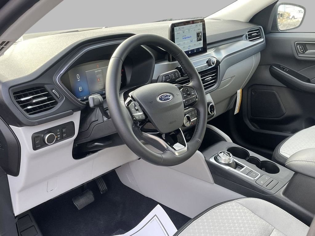 New 2026 Agate Black Metallic Ford Active® image 22