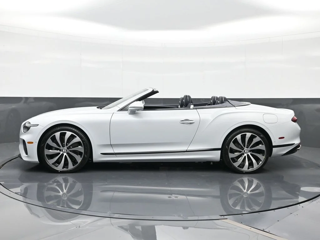 New 2026 White Bentley  image 5