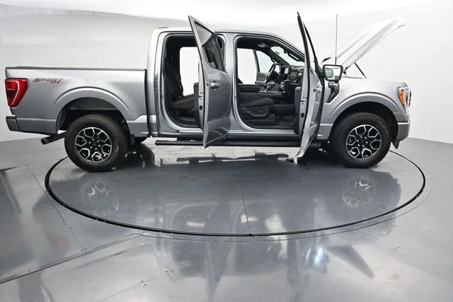 Used 2023 Silver Ford XLT image 40