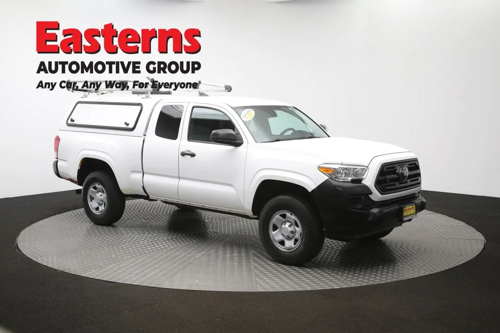 Used 2019 White Toyota SR image 46