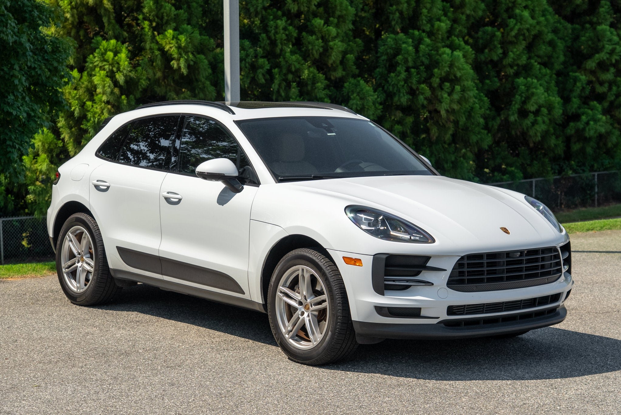 Used 2021 White Porsche  image 5