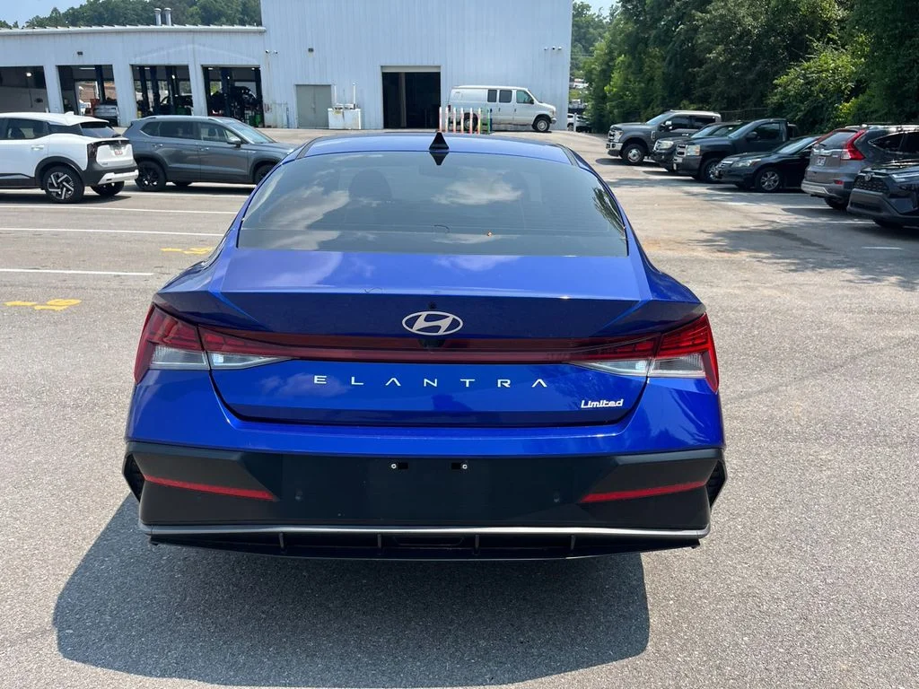 Used 2024 Blue Hyundai Limited image 4