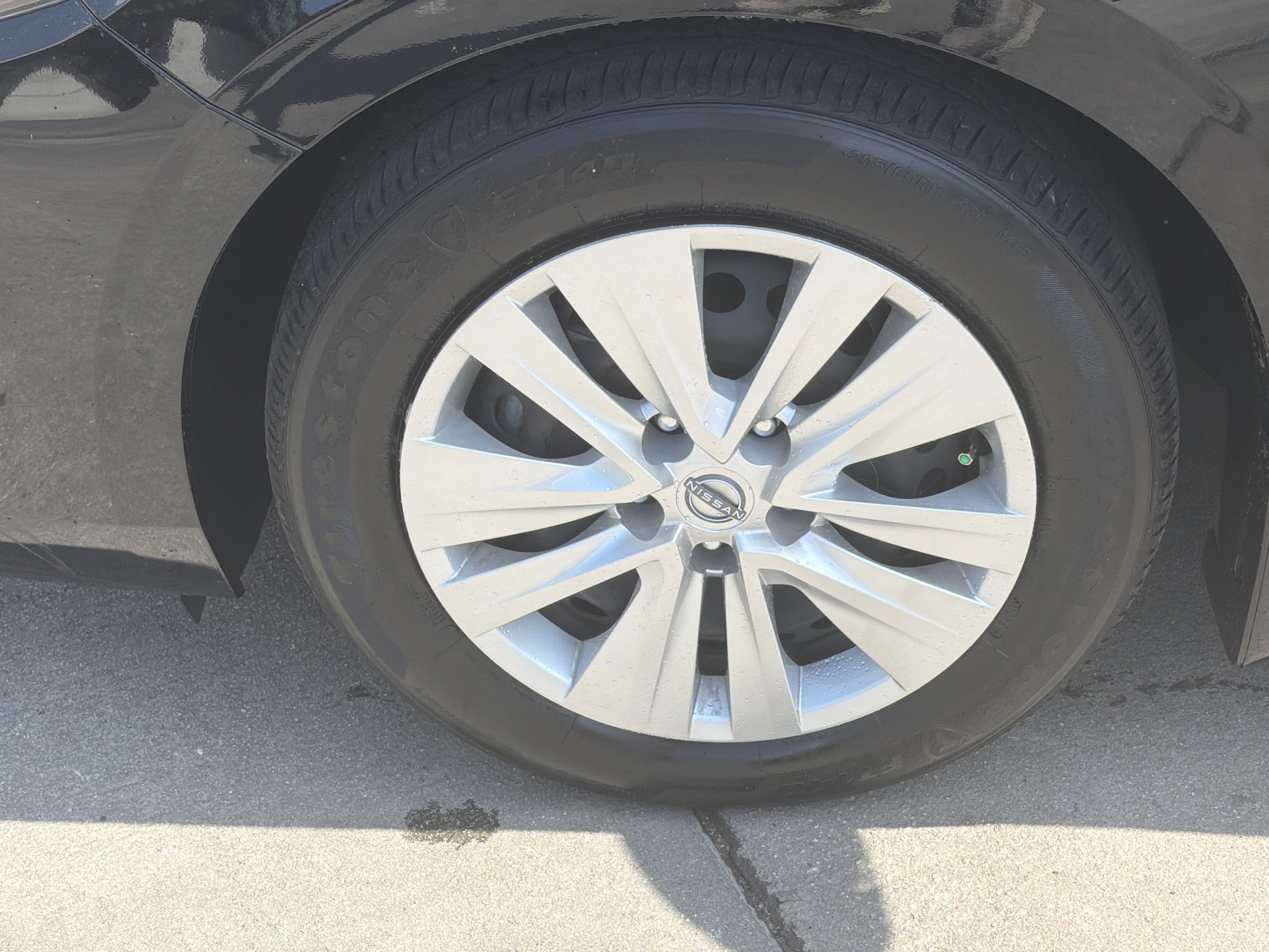 Used 2025 Super Black Nissan S image 12