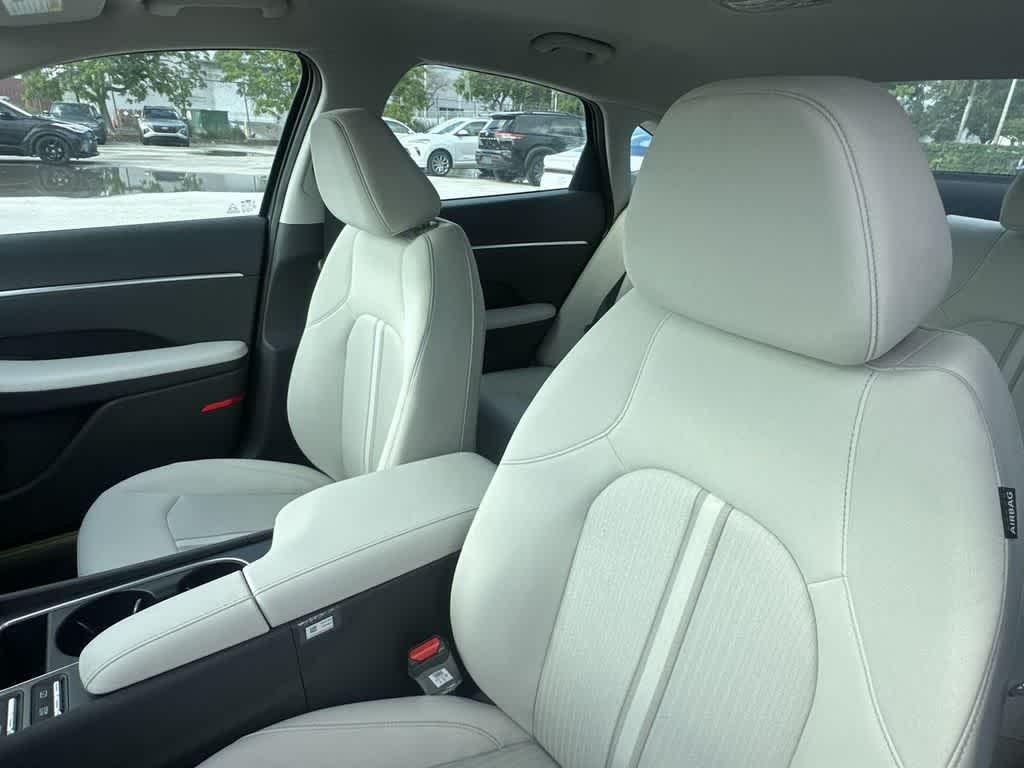 New 2026 Portofino Gray Hyundai SEL Sport image 18