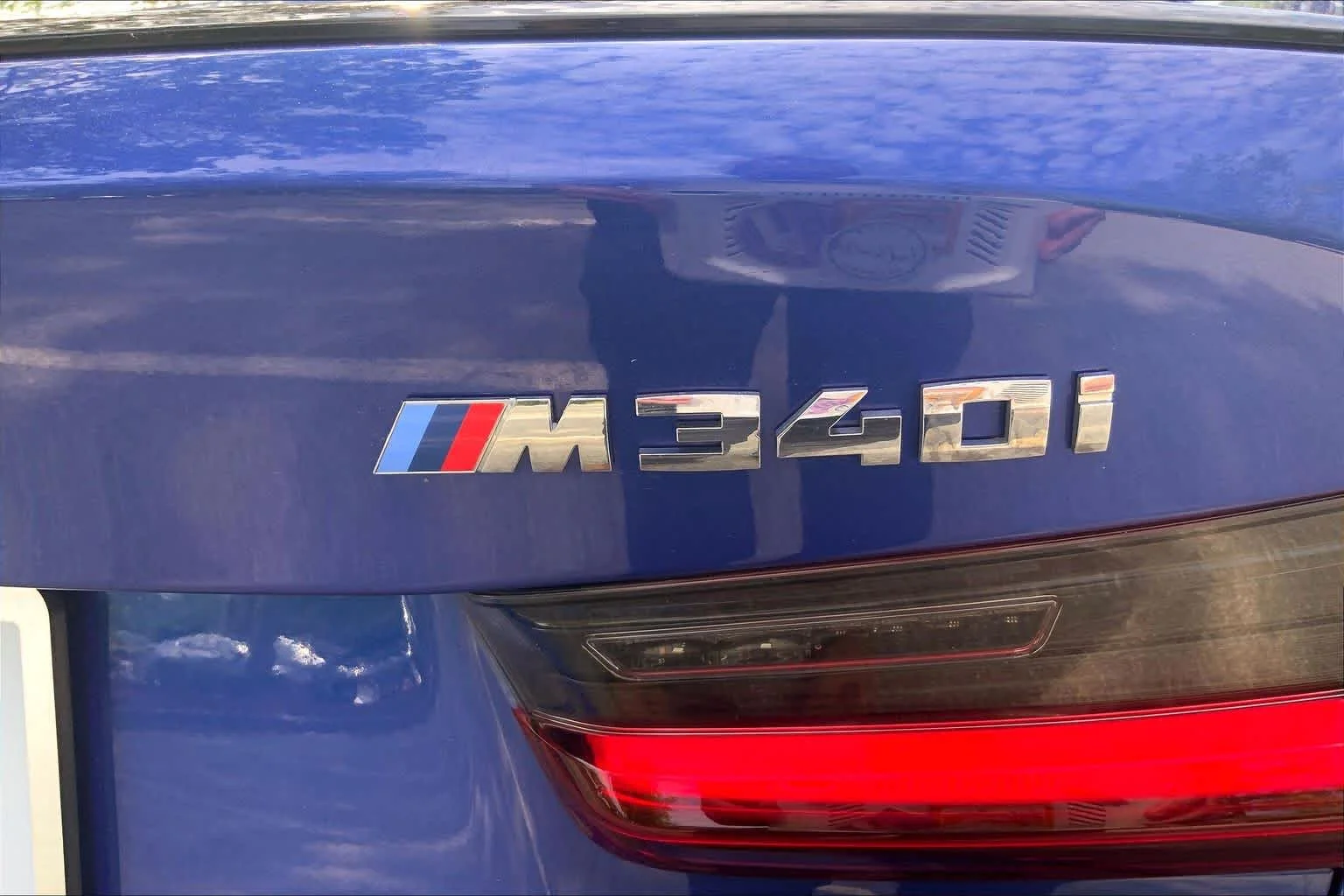 Used 2023 Portimao Blue Metallic BMW M340i xDrive image 9