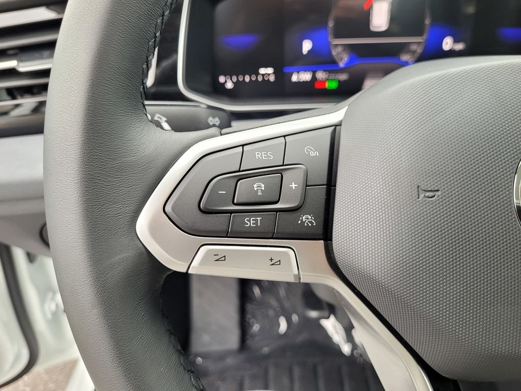 New 2026 White Volkswagen 1.5T SE image 21