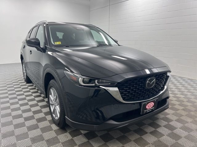 2023 Mazda CX-5 S Preferred package