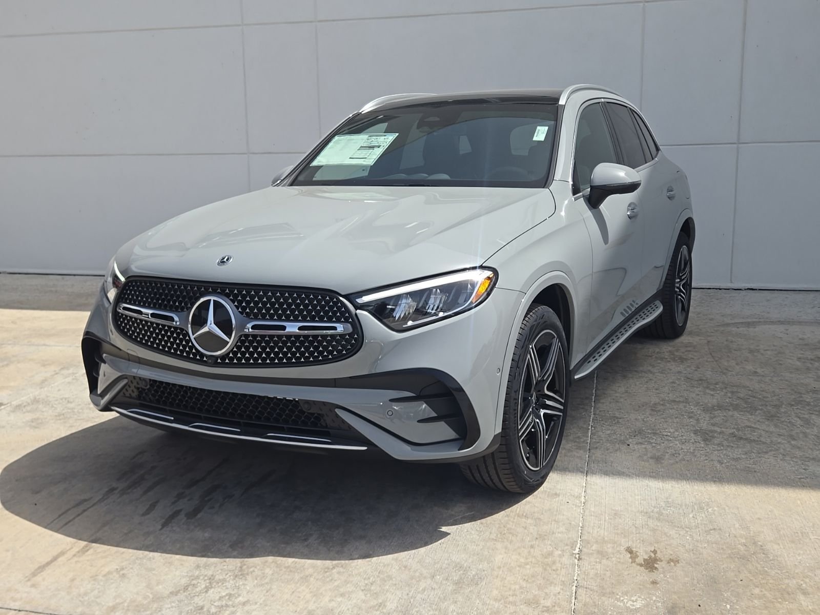 2026 Mercedes-Benz GLC