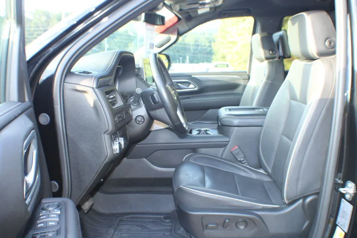 Certified Used 2024 Onyx Black GMC SLT image 13