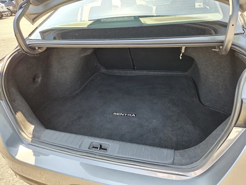 Used 2025 Gun Metallic NISSAN SR image 14