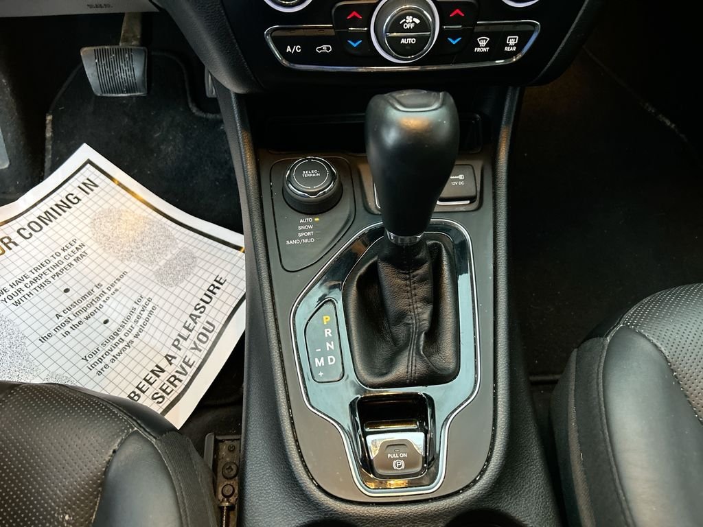 Used 2019 Red Jeep Limited image 19