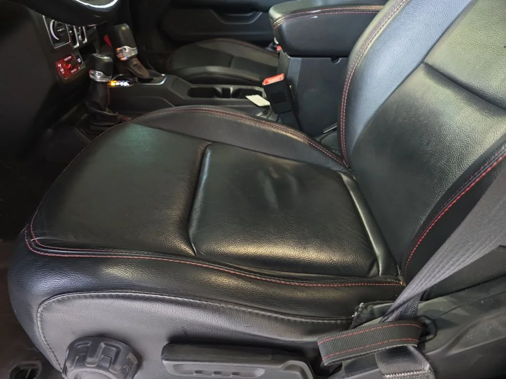 Used 2019 Gray Jeep Unlimited Rubicon image 29
