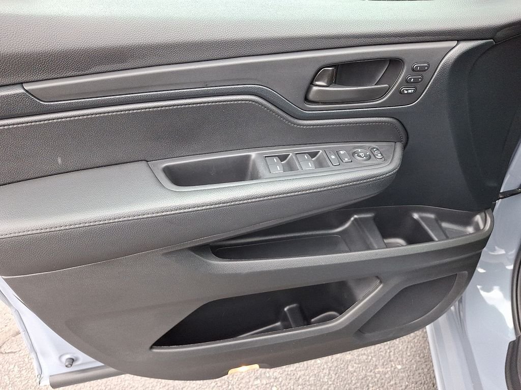 2024 Honda Odyssey SPORT - Photo 16