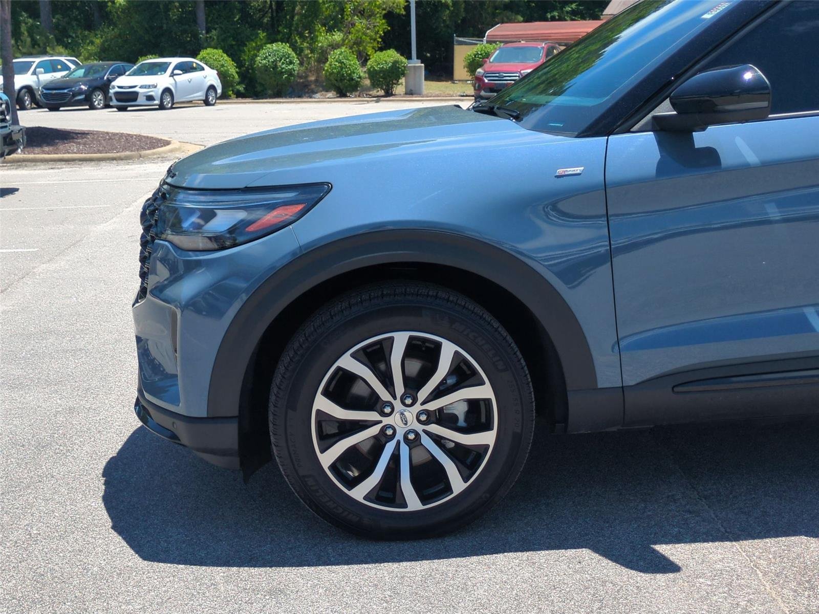 Used 2025 Vapor Blue Metallic Ford ST-Line image 10