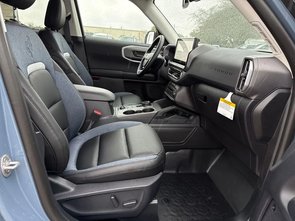 New 2025 Gray Ford Outer Banks image 22
