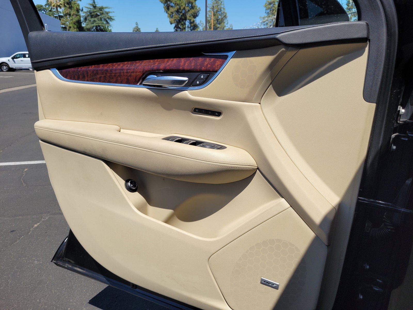 Used 2017 STELLAR BLACK METALLIC Cadillac Luxury FWD image 25