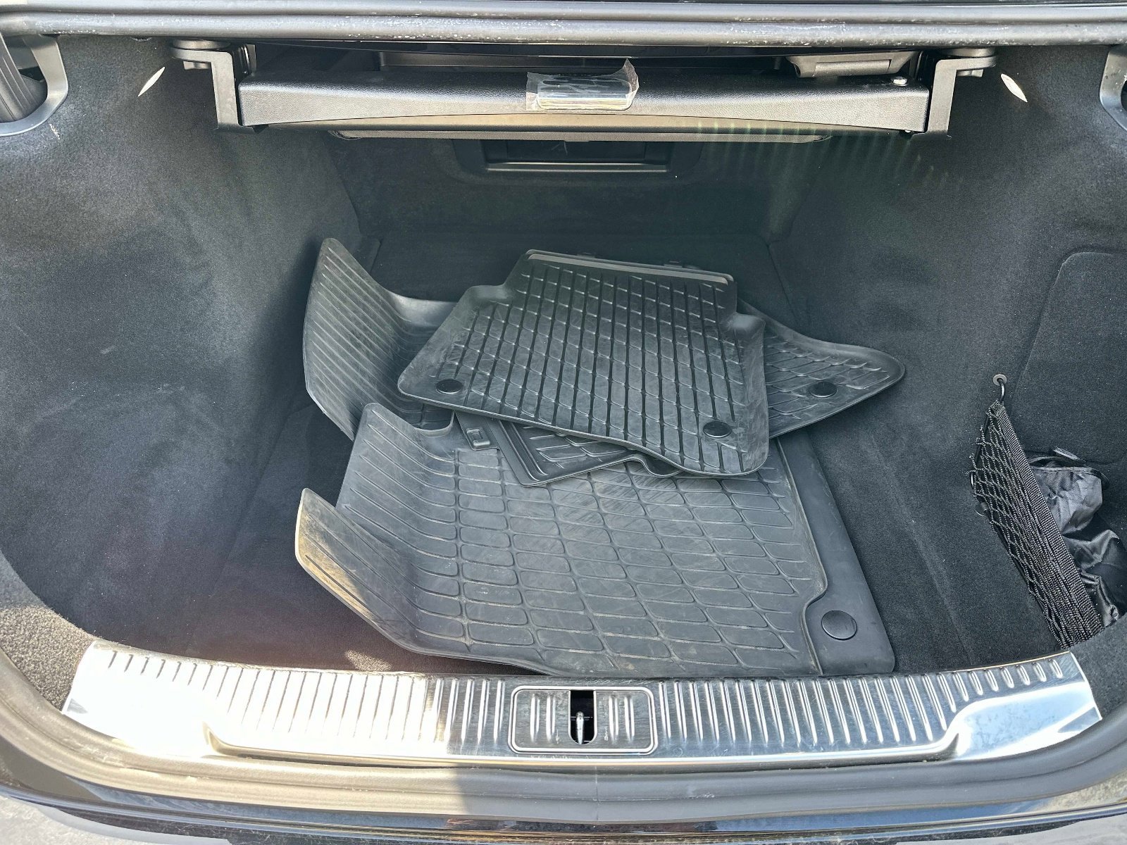 Certified Used 2023 Obsidian Black Mercedes-Benz S 580 image 9
