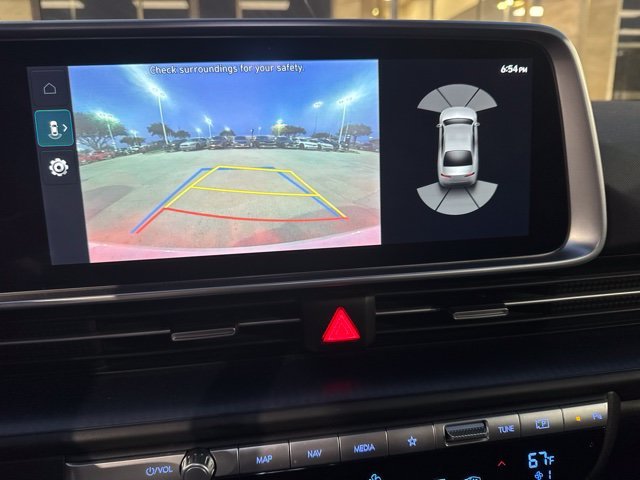Certified Used 2024 White Hyundai SE image 13