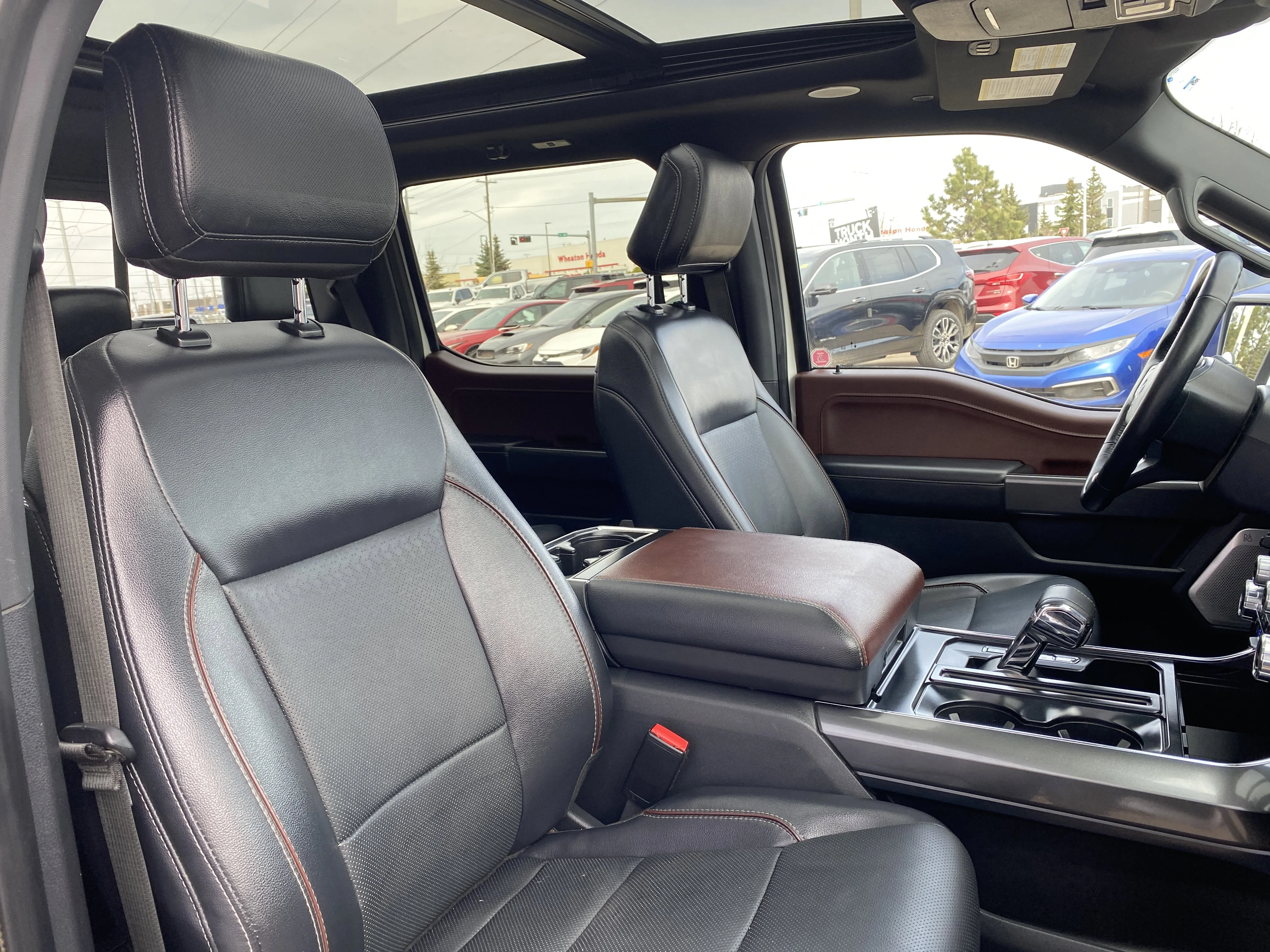 Used 2023 White Ford LARIAT * PANORAMIC SUNROOF * 360 CAMERA * image 22