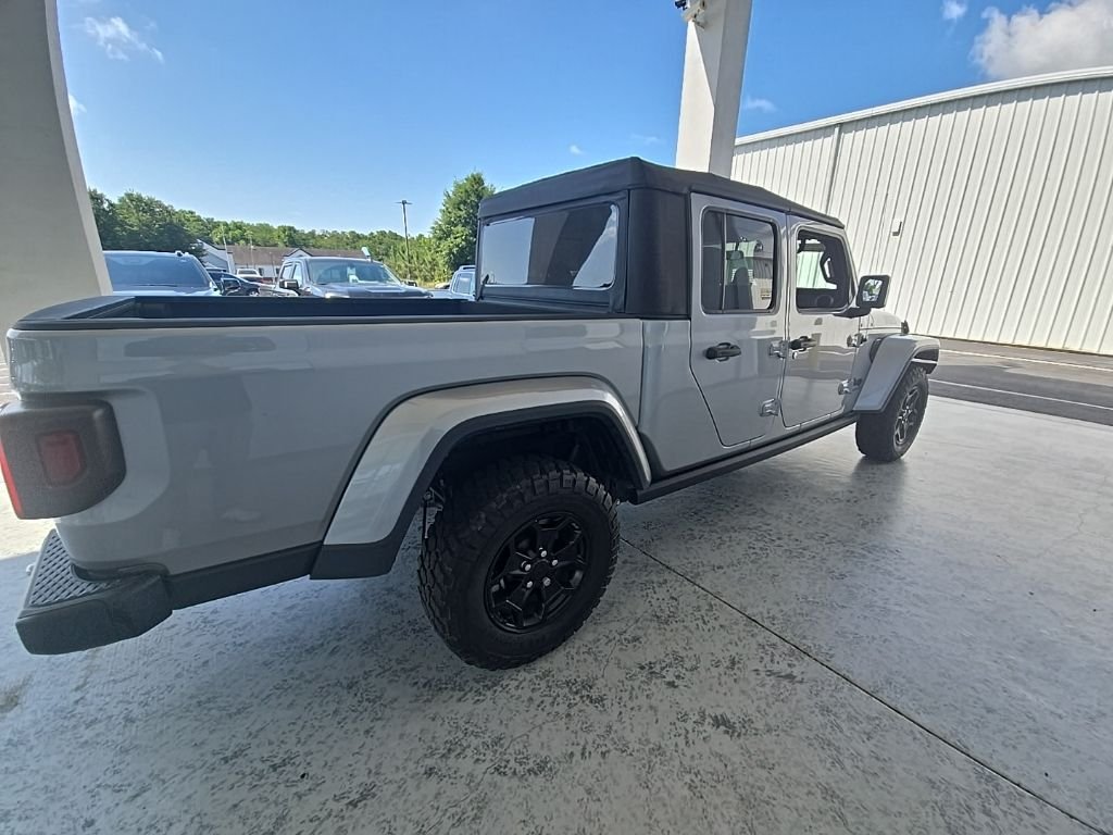 Used 2021 Silver Jeep Willys image 12