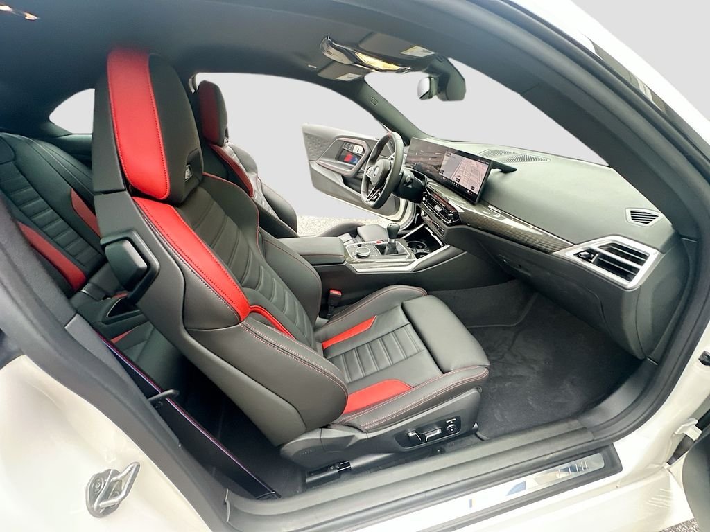 Used 2026 Alpine White BMW Base image 29