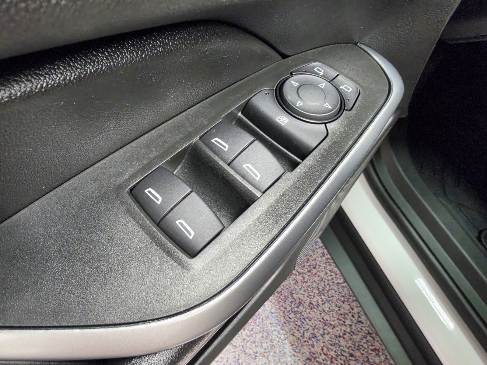 2026 Chevrolet Trax LS - Photo 15