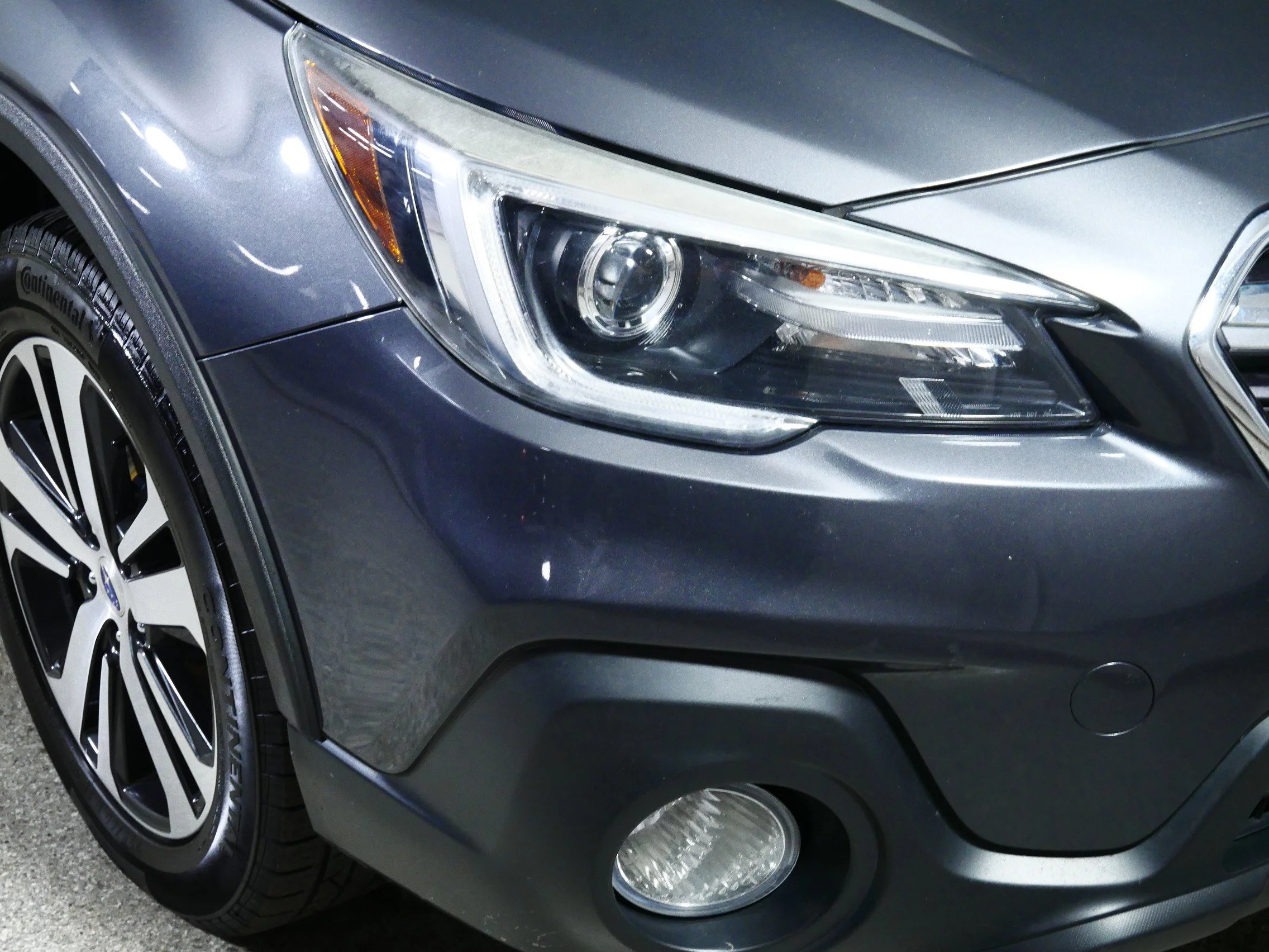 Used 2019 Magnetite Gray Metallic Subaru Limited image 16