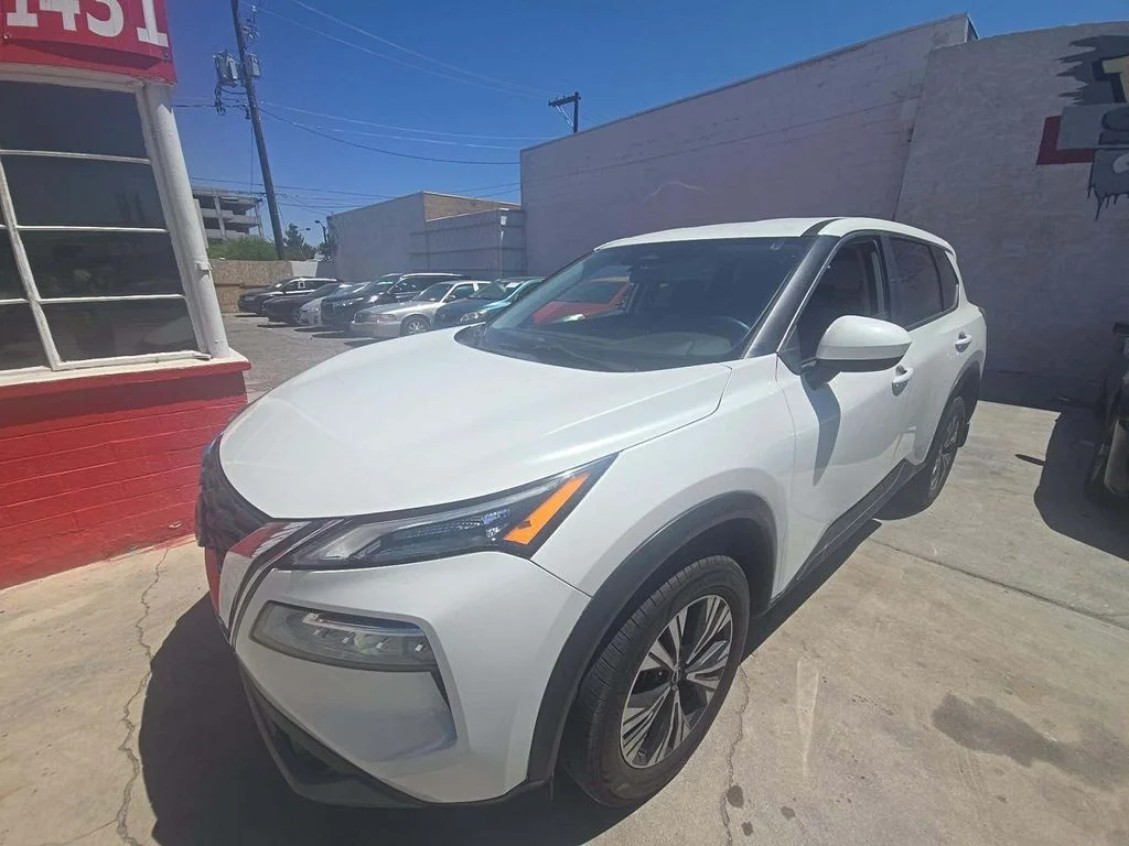 2023 Nissan Rogue SV FWD's photo