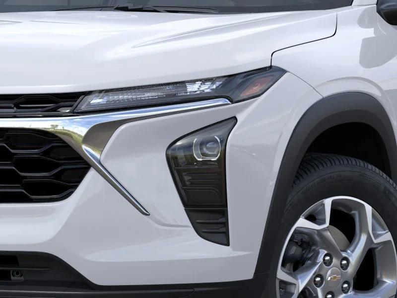 2026 Chevrolet Trax LS - Photo 10
