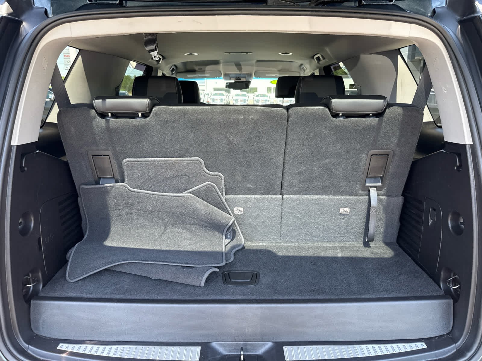 Used 2019 SHADOW GRAY METALLIC Chevrolet LT image 11
