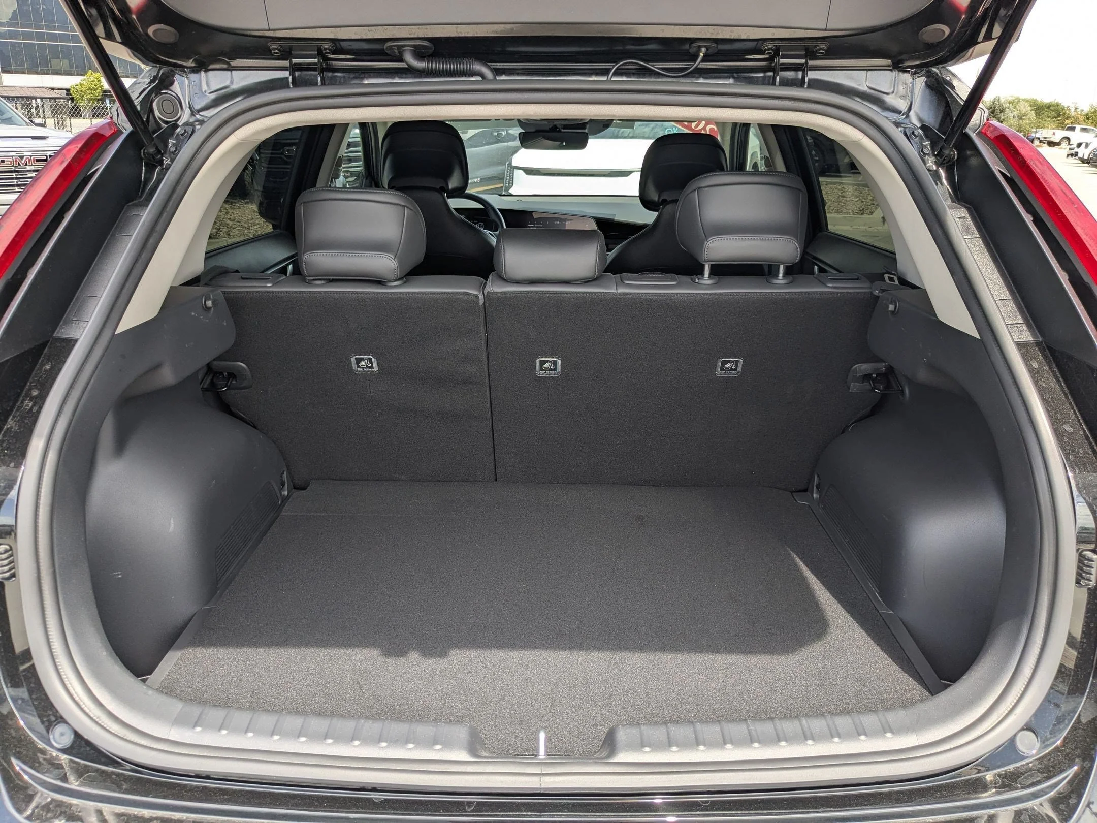 Used 2023 Aurora Black Pearl Kia EX image 30