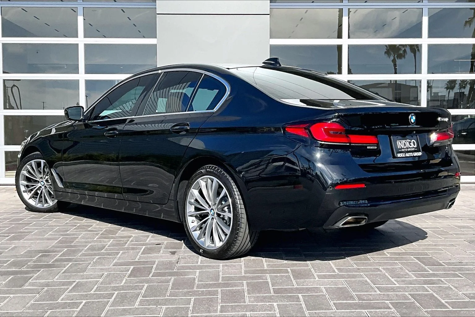 Used 2023 Black BMW 530i image 12