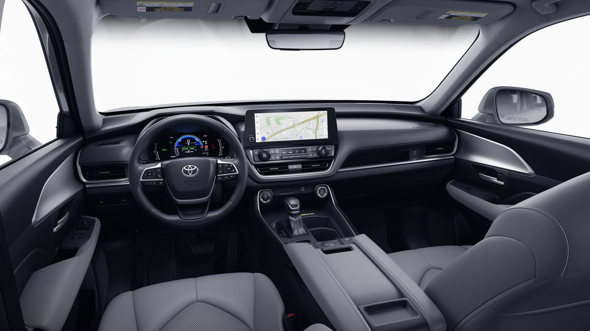 New 2026 Wind Chill Pearl Toyota Hybrid XLE image 19
