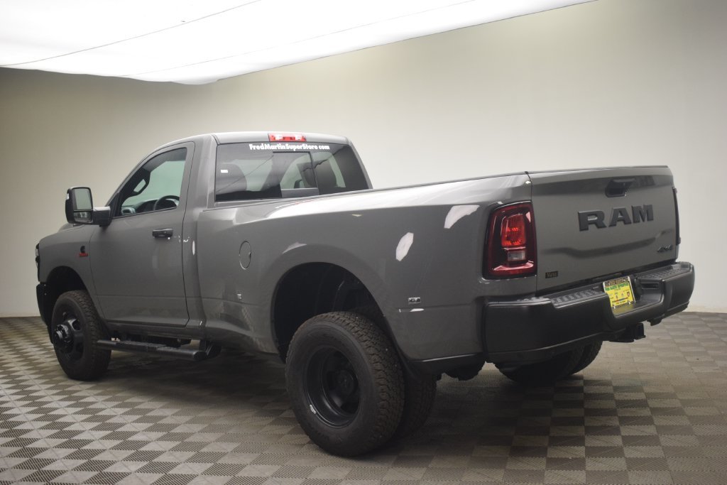 New 2026 Ceramic Gray Clear-Coat Exterior Paint RAM Tradesman image 13