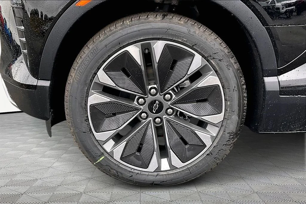 2026 Chevrolet Blazer EV LT - Photo 15