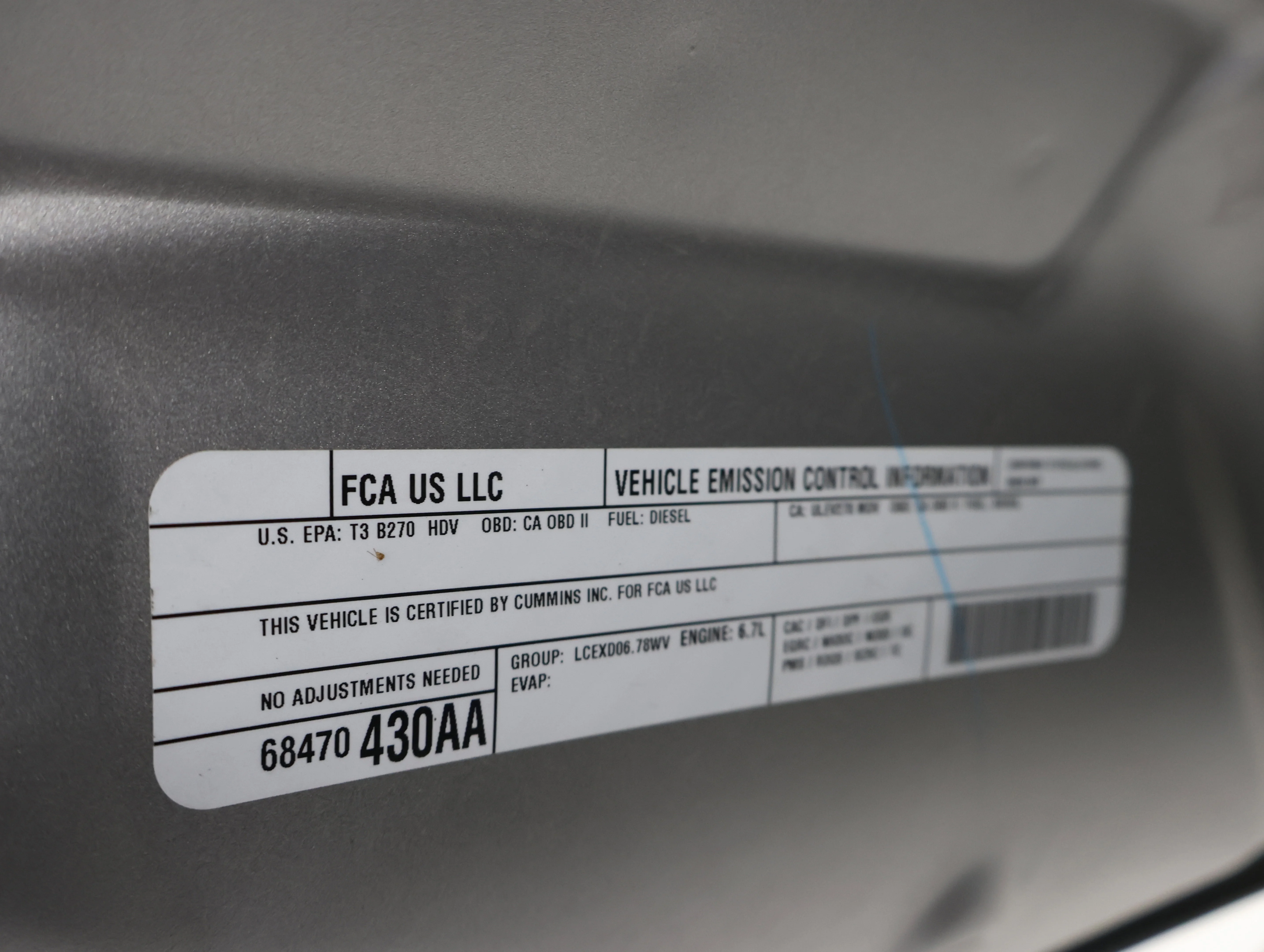 Used 2020 Billet Silver Metallic Clearcoat Ram Laramie image 25