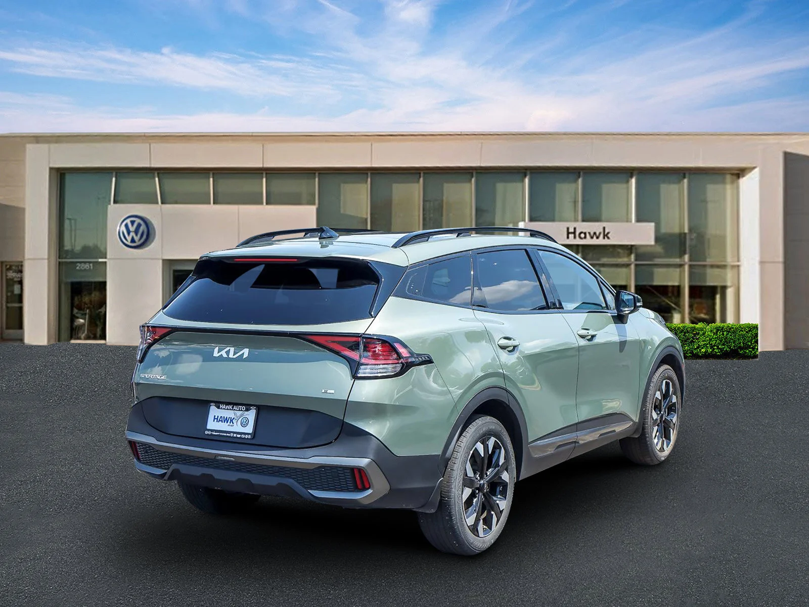 Used 2024 Jungle Green Kia X-Line image 6