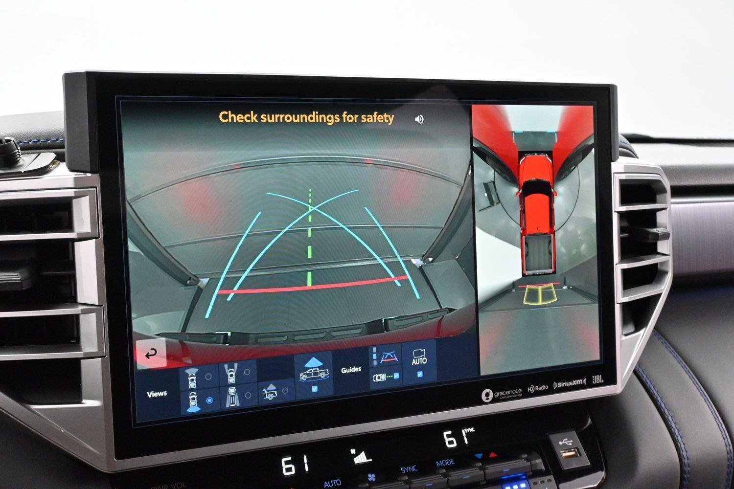 Used 2024  Toyota Platinum Hybrid image 21