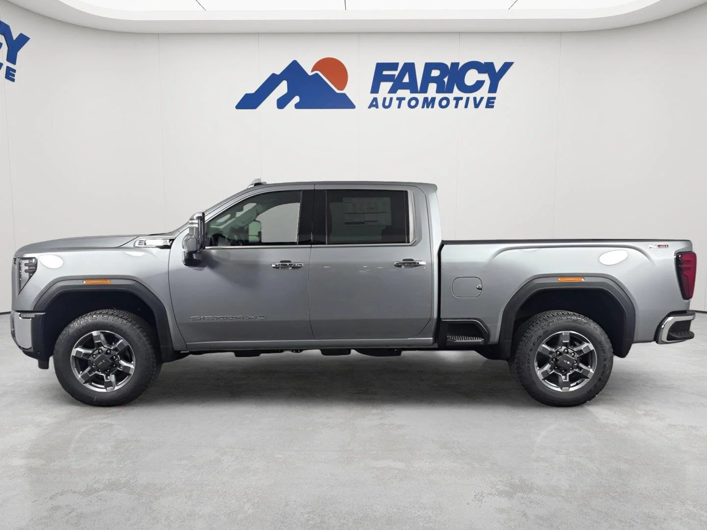 2026 GMC Sierra 2500HD SLT - Photo 5