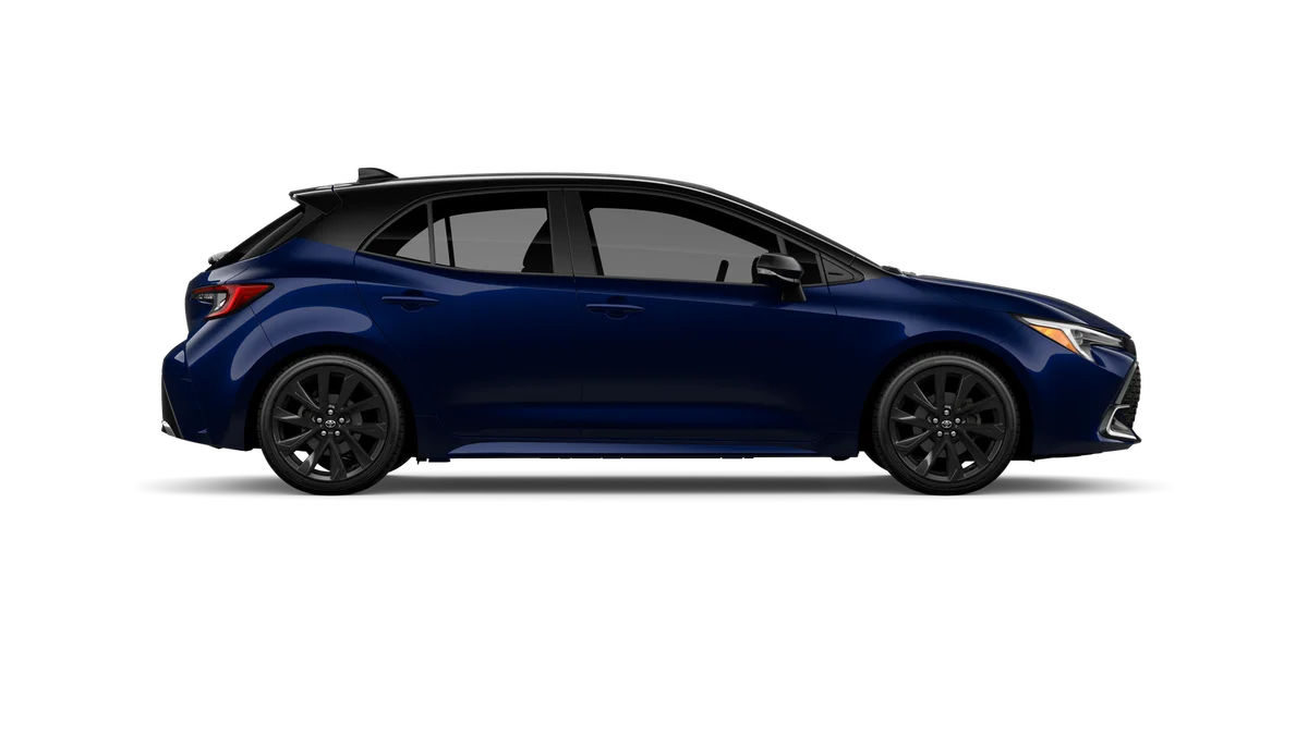 New 2027 Blueprint with Black roof Toyota XSE image 12