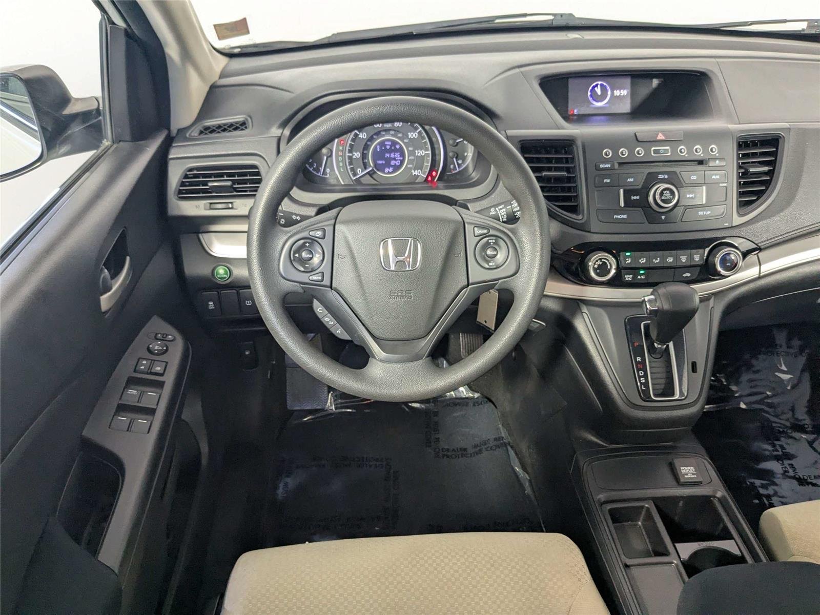 Used 2016 White Diamond Pearl Honda SE image 34