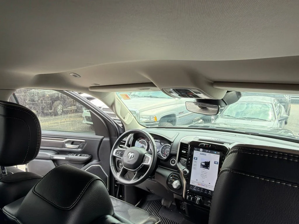 Used 2022 Black Ram Laramie image 32
