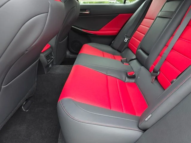 2026 Lexus IS 350 F SPORT - Photo 17