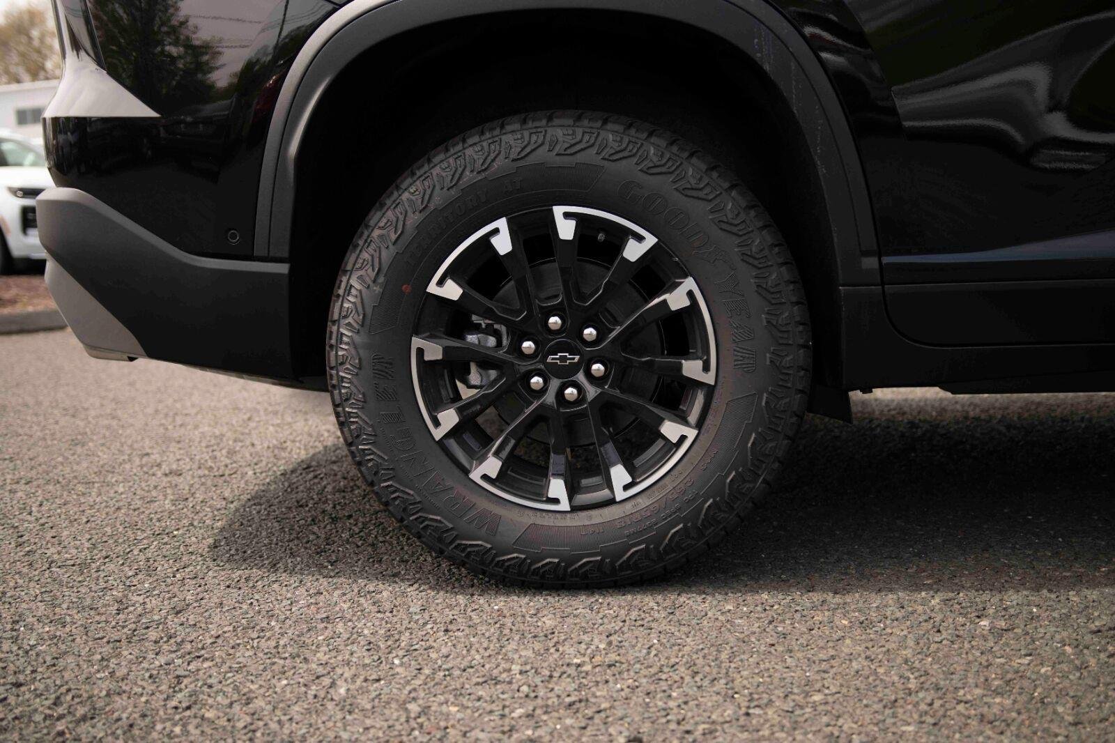 2026 Chevrolet Traverse Z71 - Photo 10