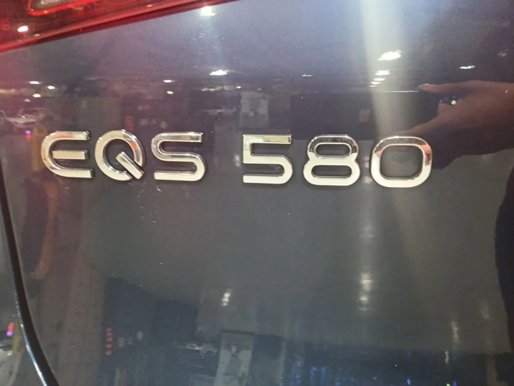 Used 2023 Blue Mercedes-Benz 580 image 17