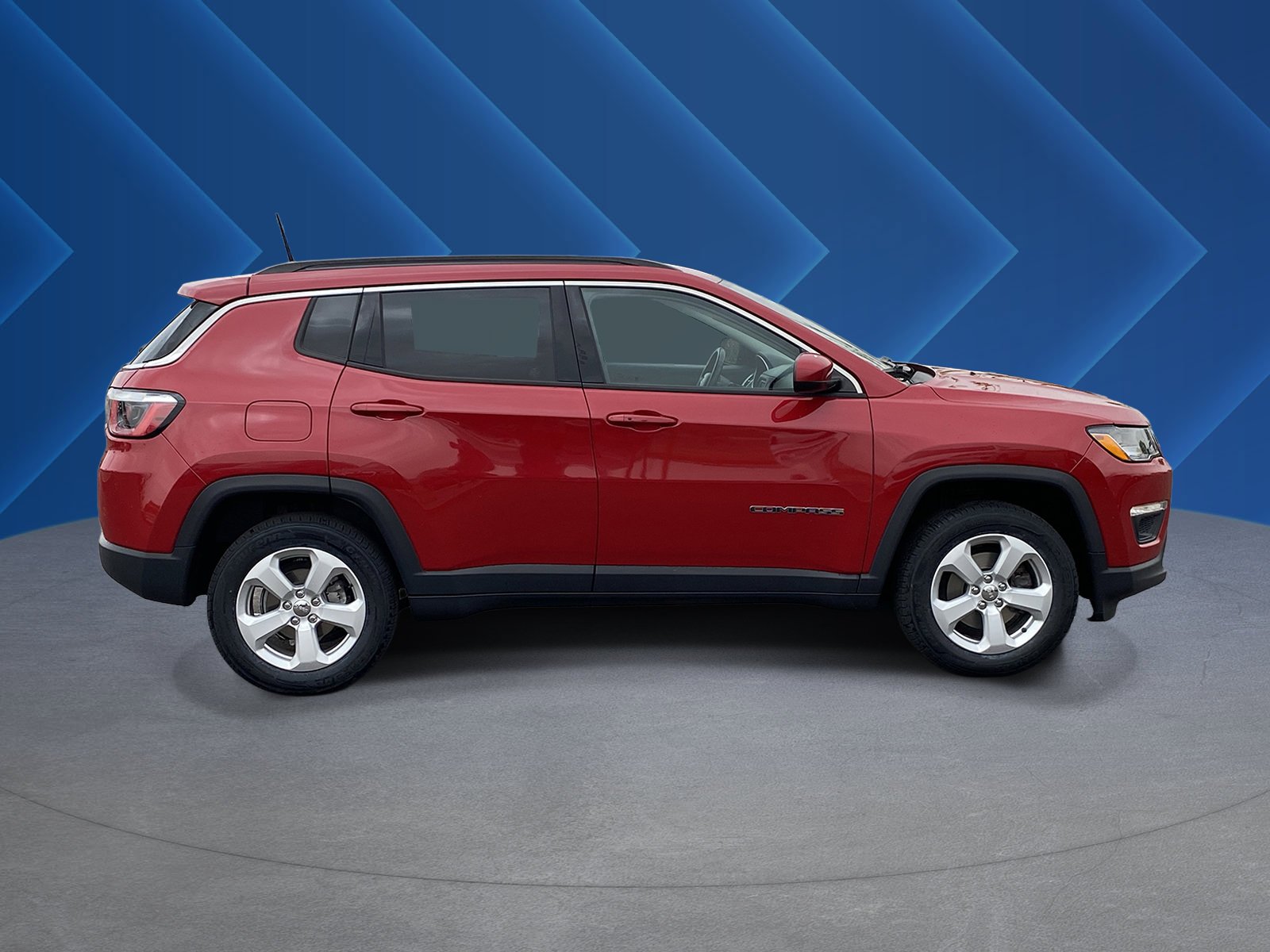 Used 2018 Jeep Compass Latitude with VIN 3C4NJDBB9JT150069 for sale in Surprise, AZ