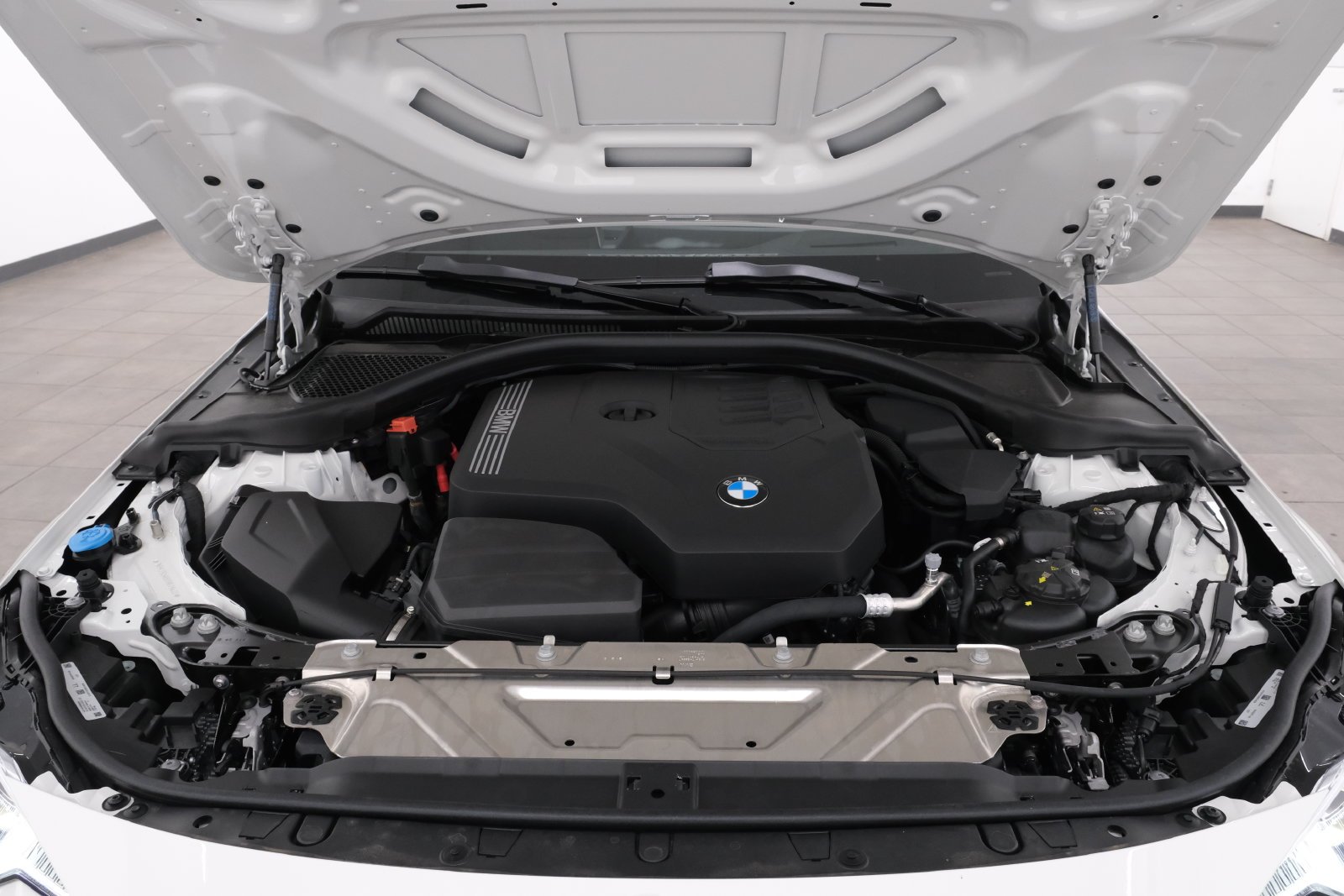 New 2026 Alpine White BMW 230i xDrive image 40