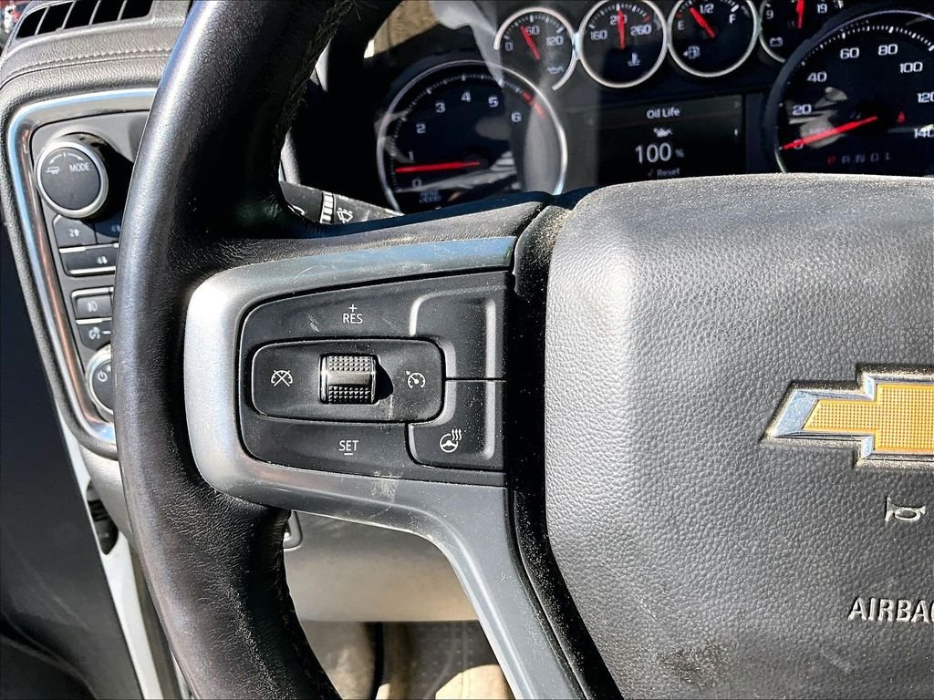 Used 2022 Summit White Chevrolet LT image 22