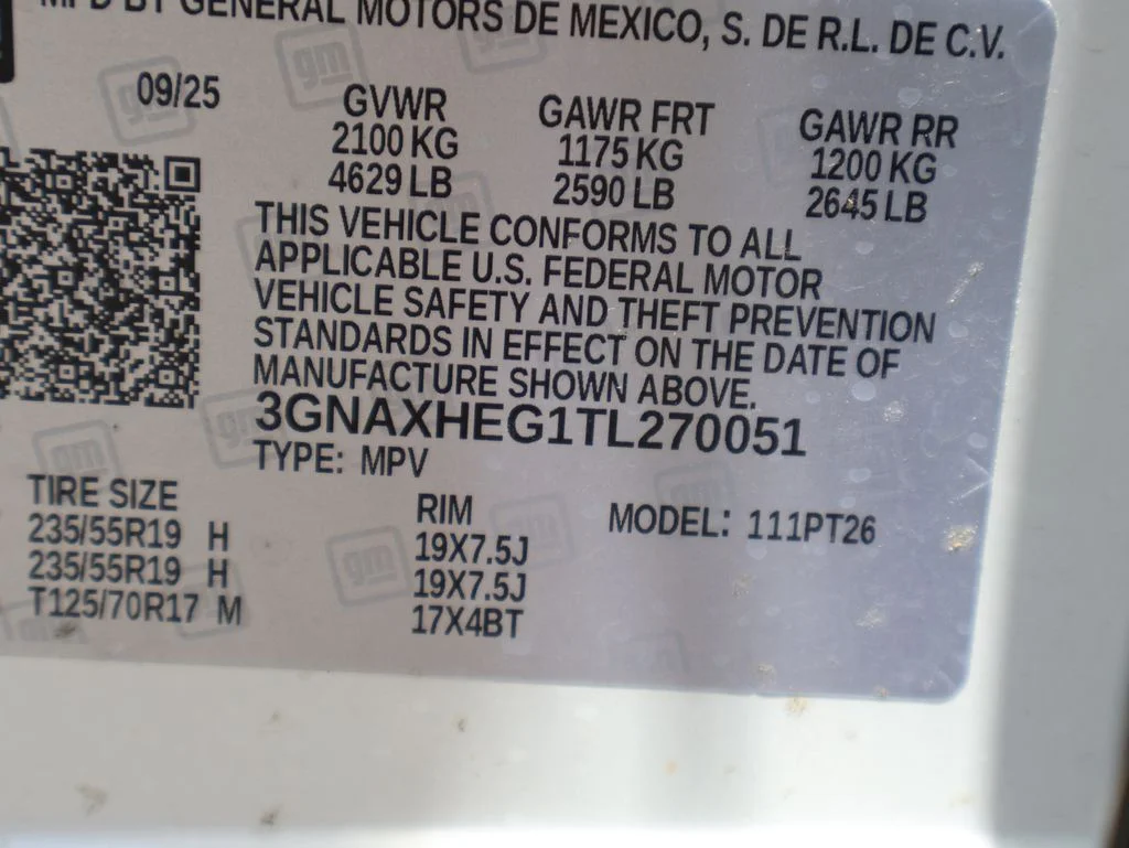 Used 2026 Summit White Chevrolet LT image 39